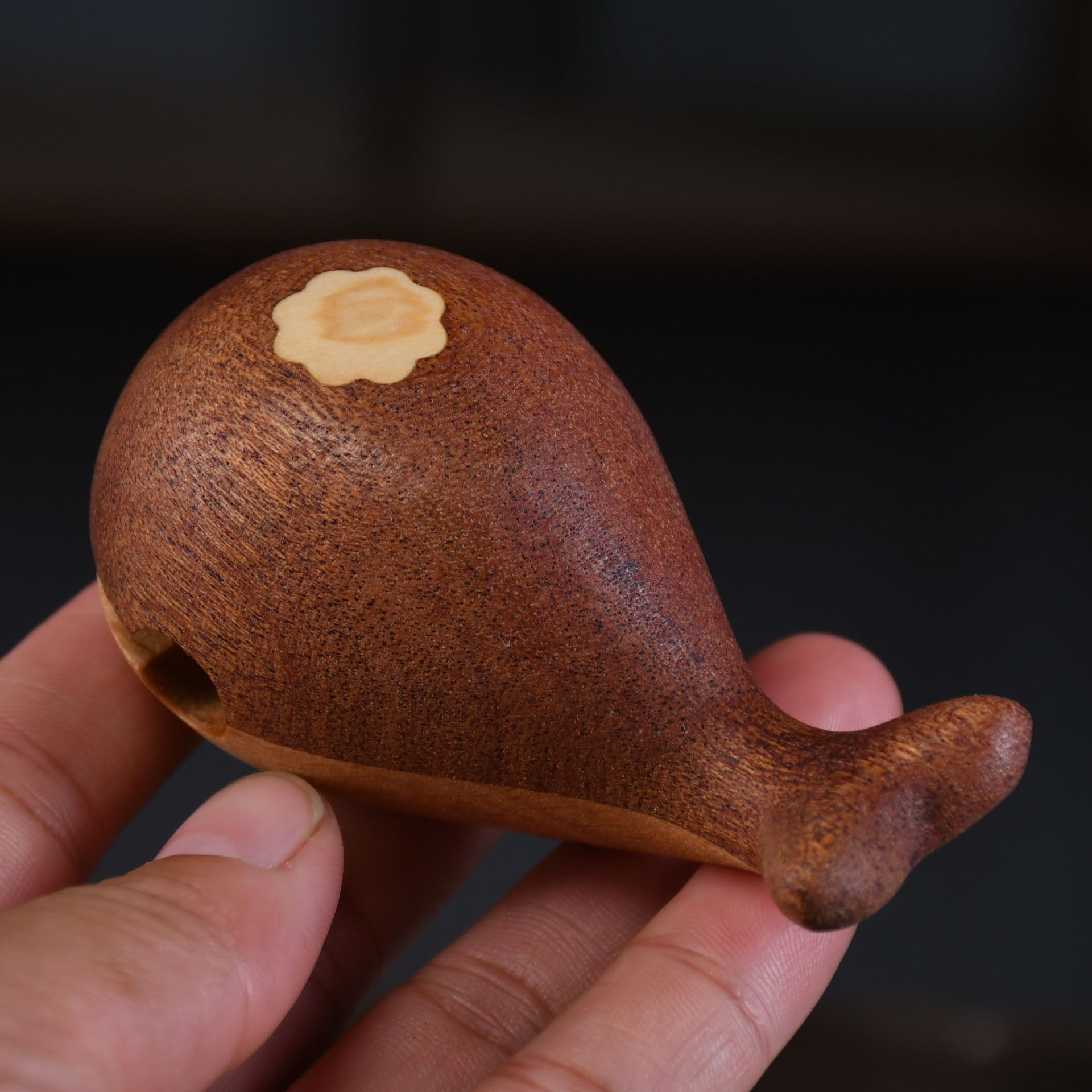 Whale wooden fish percussion instrument cute portable decompression office meditation percussion instrument solid wood ornaments Buddhist toy gift