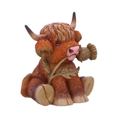 Cute simulated calf ornaments, Scottish Highland cattle resin statues, home holiday decoration gifts