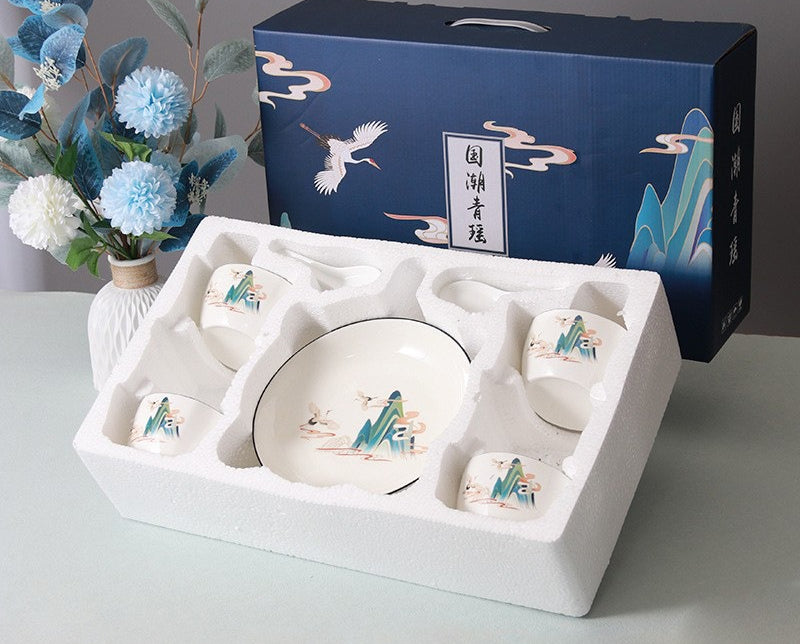 Chinese style bowl and tableware gift box, practical ceramics, bowl and plate set